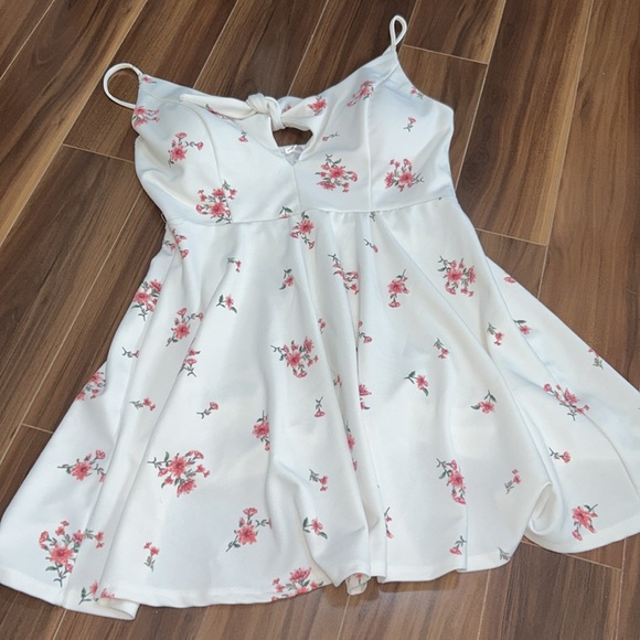 Xhilaration Dresses & Skirts - Large Xhilaration babydoll dress